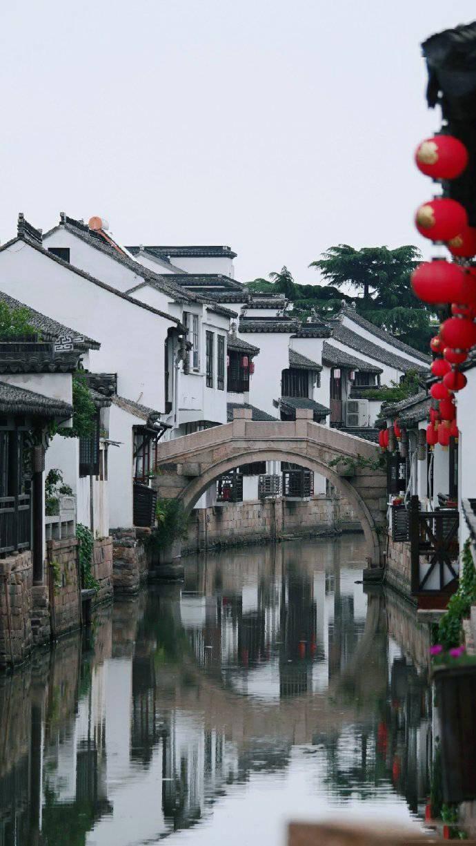 小萝莉泰国度假